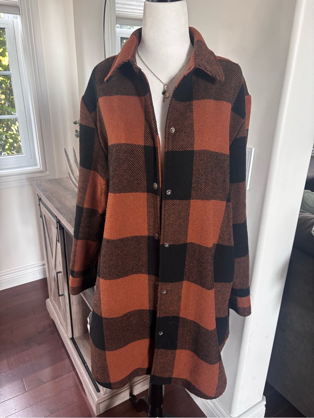 RD Styl Plaid Shacket in Rust/Black sz Medium oversized (A1)
